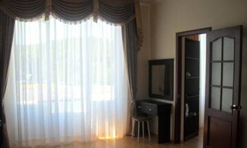 Фото Гостиница Salut Hotel г. Новомихайловский 4